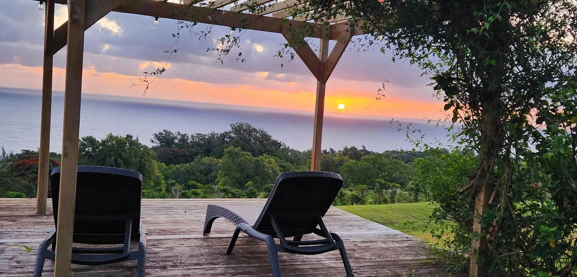 Guesthouse Sunrise Farmstay With 180 Degrees Ocean Views Papaaloa  Farm stay Papaaloa (Hawaii)
