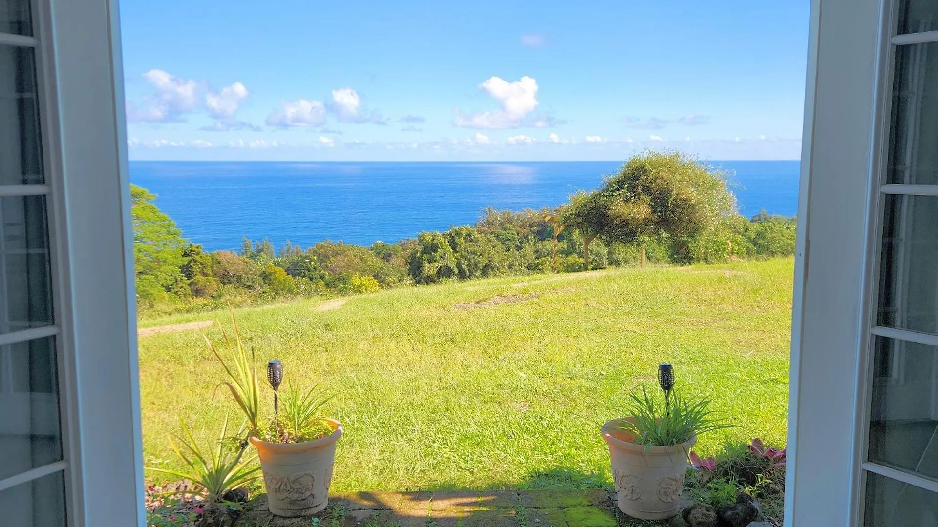 Guesthouse Sunrise Farmstay With 180 Degrees Ocean Views Papaaloa  Farm stay